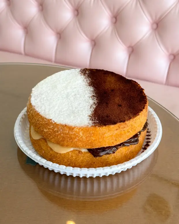 Naked Cake Duo — Tetê Bolos Caseiros